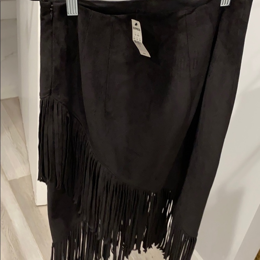 Fringed skirt